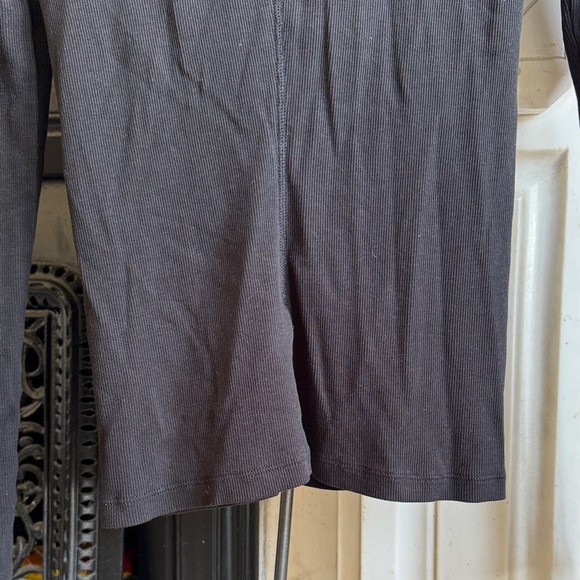 Everlane L/S Ribbed Henley - Picture 7 of 9